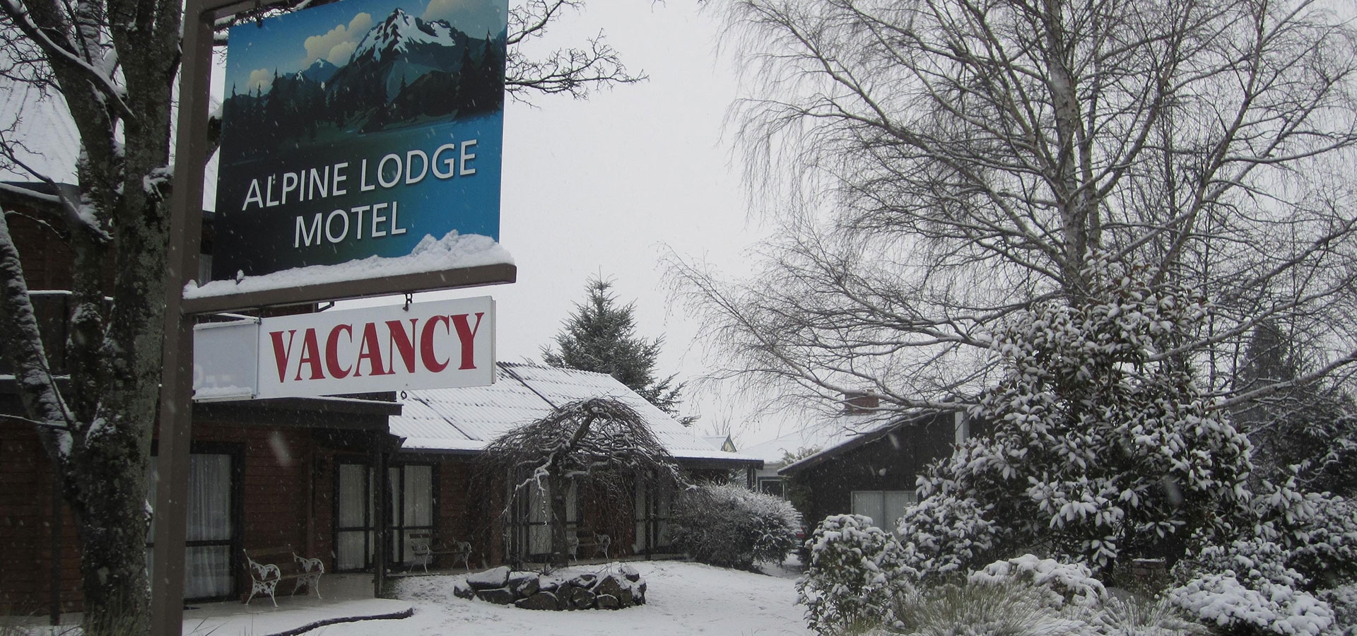 Alpine Lodge Motel